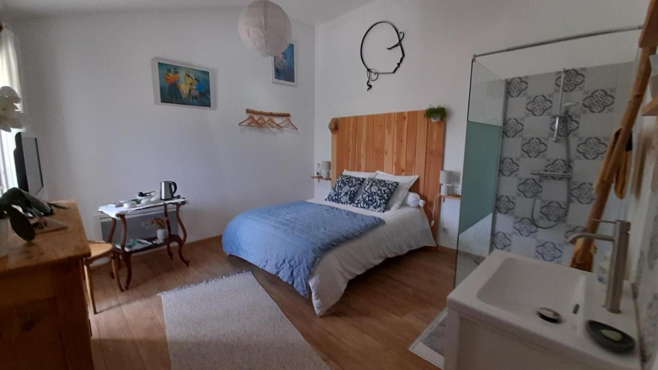 "La Charme" Bed & Breakfast Jalogny Exterior foto