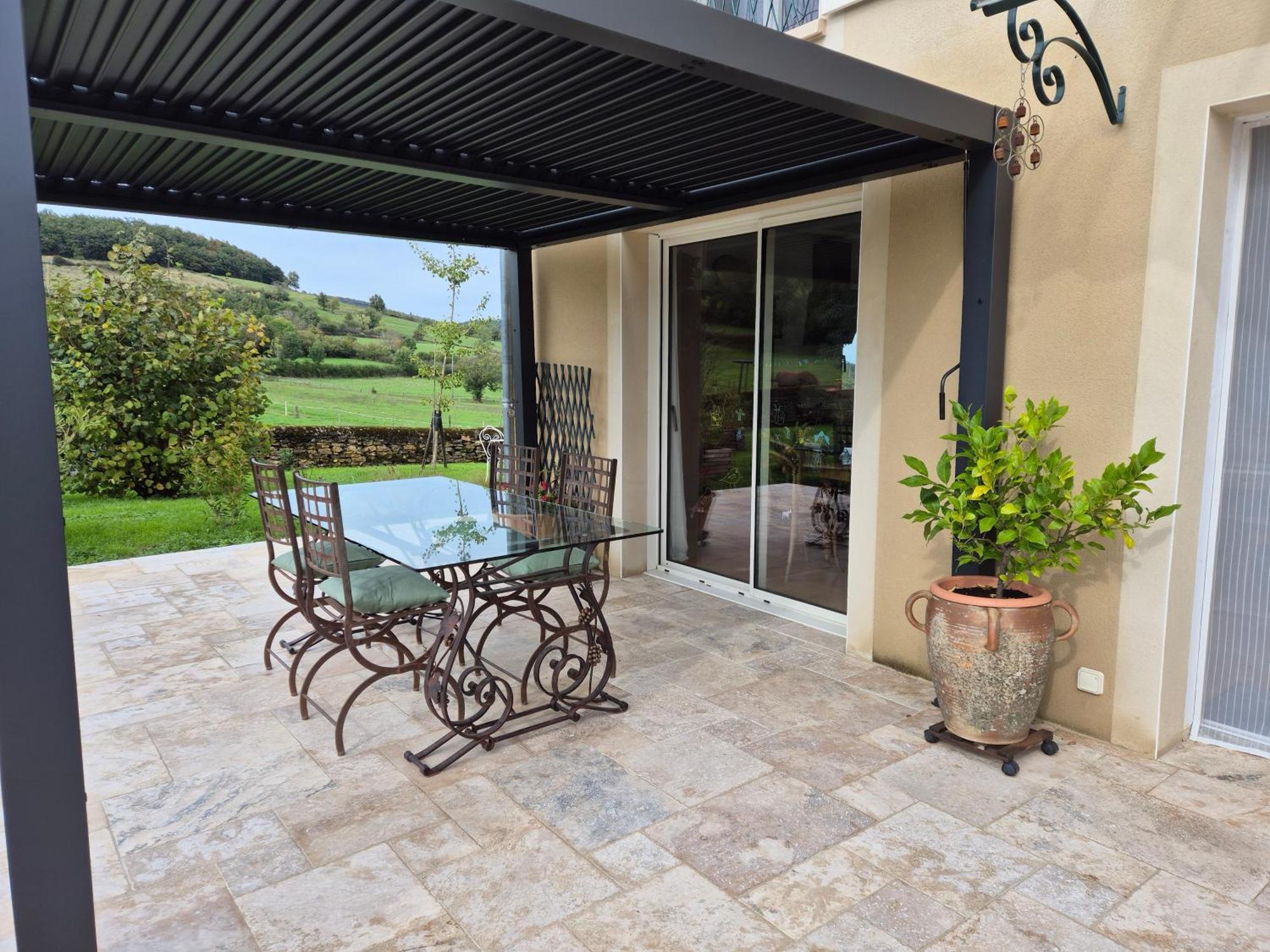 "La Charme" Bed & Breakfast Jalogny Exterior foto